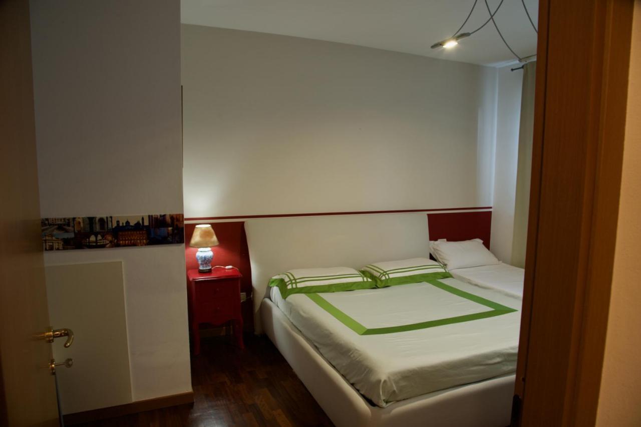 Casa Vacanze La Torre أوريو آل سيريو المظهر الخارجي الصورة